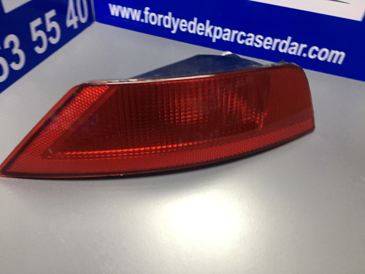 Arka Sis lambası sol 2009-2011 Arası Focus Kuga