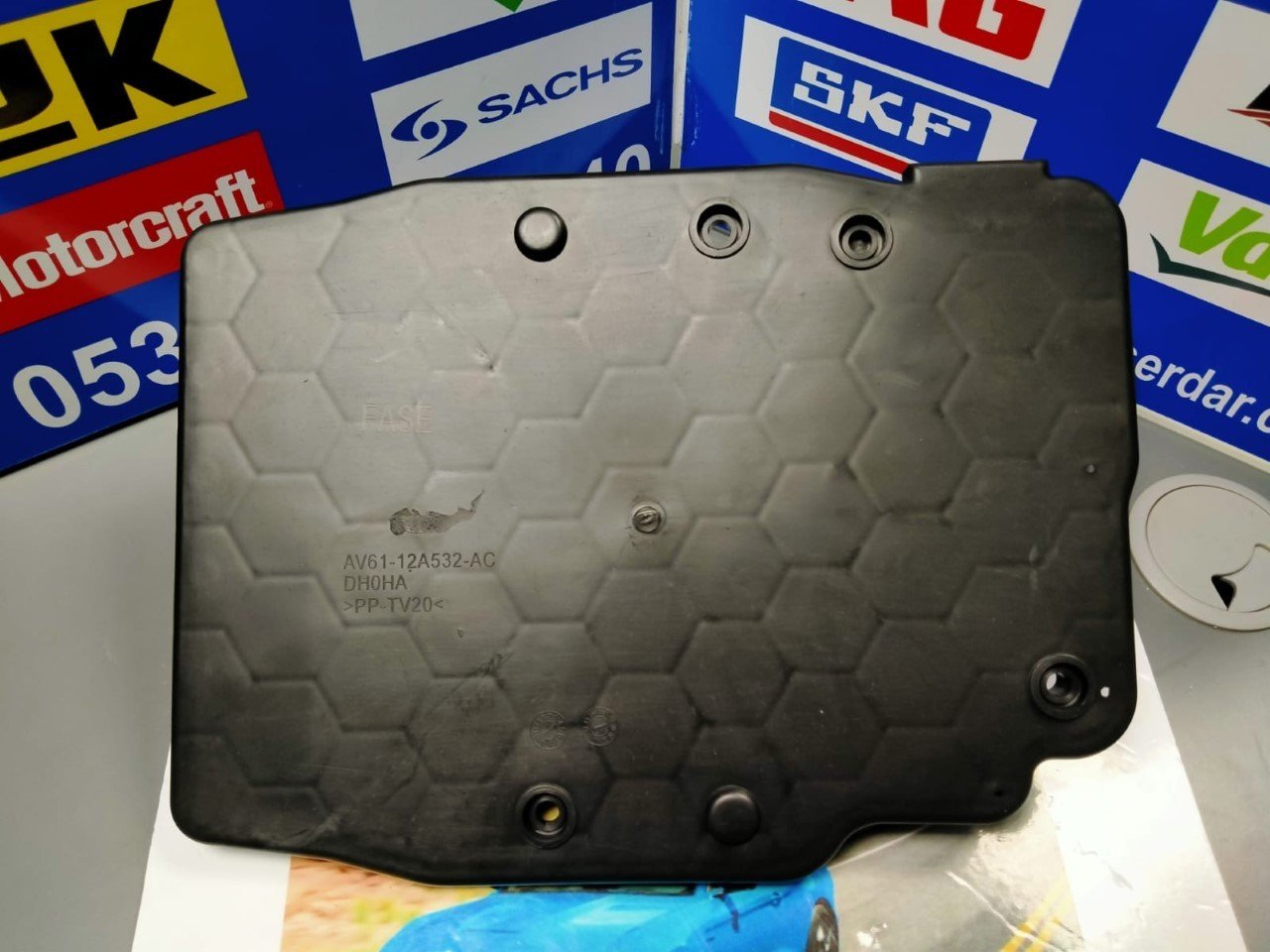 Beyin kutu kapağı 2011-2017 arası Focus Cmax