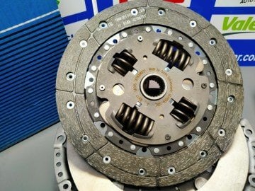 Mondeo Debriyaj Seti Bilyalı Rulmanlı Baskı Balata 2.0 Motor 95-2000 Arası Sachs 3000812131