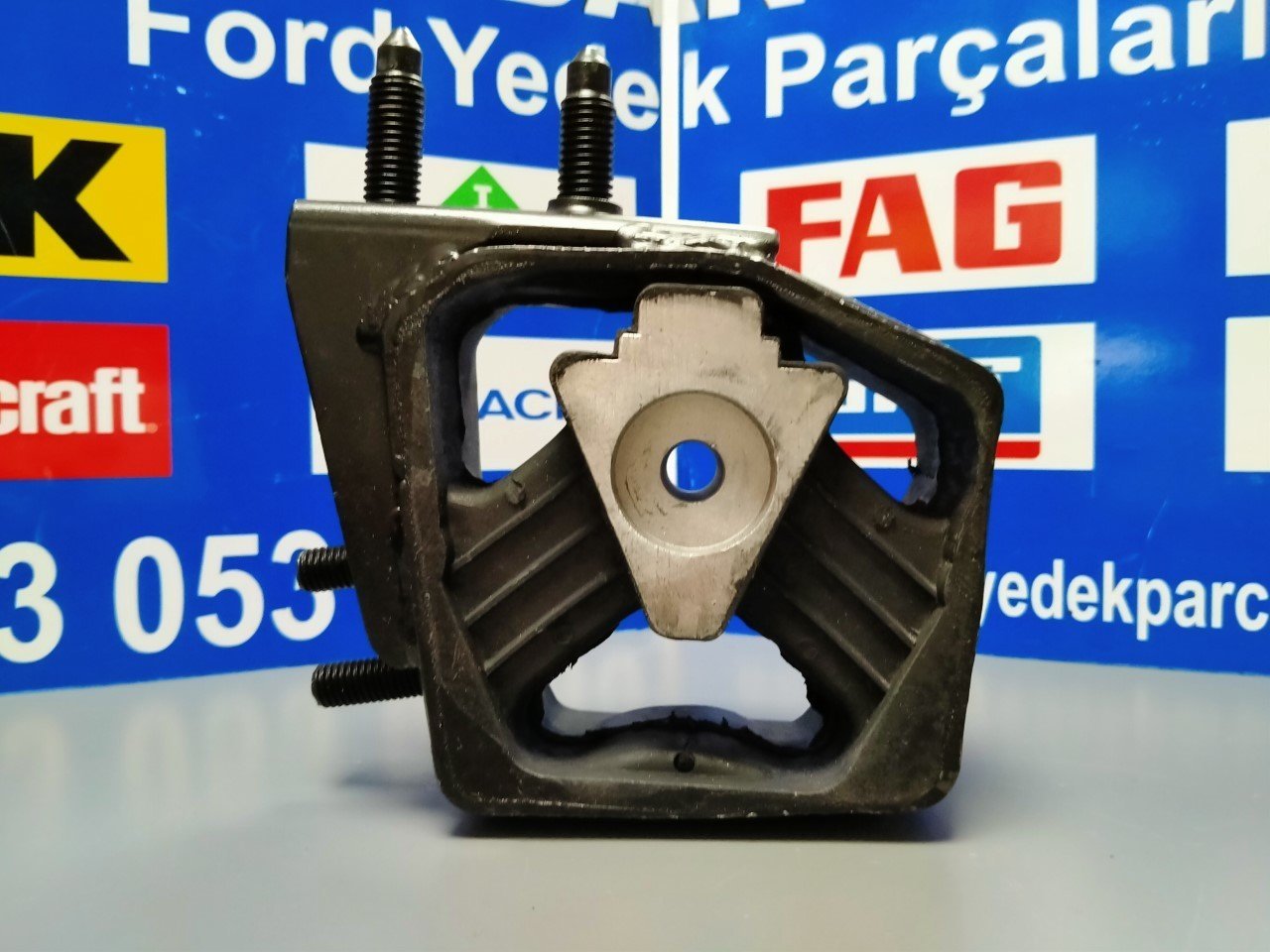 Escort Motor Takozu Sağ Üst 1.3 ve 1.6 Cl Motor Karbiratörlü  92AB6038