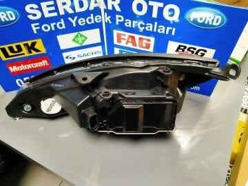 Ford Focus Ön Far Sağ 2003-2005 Yıllar Arası Focus1 DEPO 4311152R