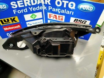 Ford Focus Ön Far Sağ 2003-2005 Yıllar Arası Focus1 DEPO 4311152R (Kargosu Ücretsiz)