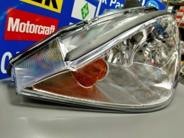 Ford Focus Ön Far Sol  2003-2005 Yıllar Arası Focus1 DEPO 4311152L (Kargosu Ücretsiz)