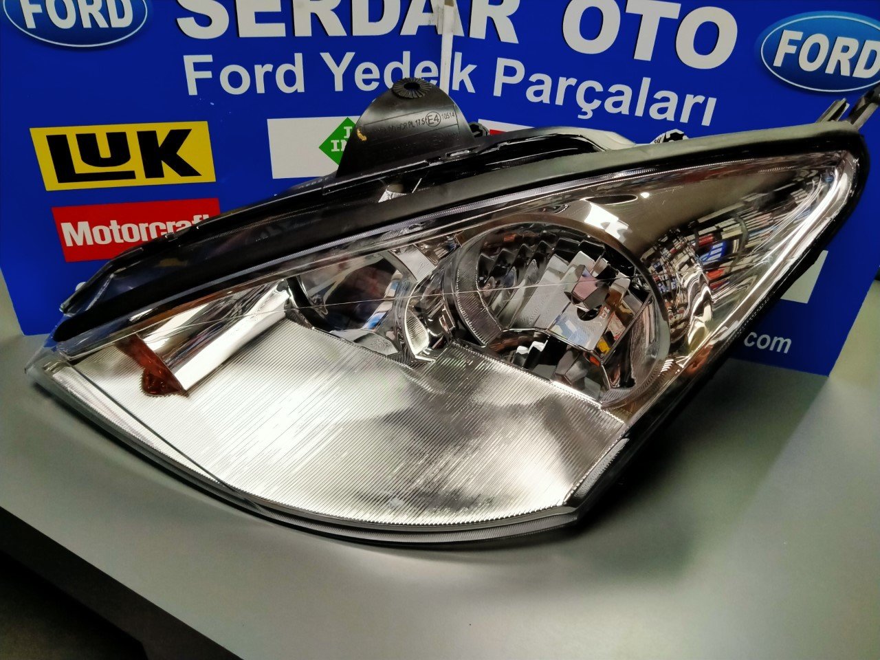 Ford Focus Ön Far Sol  2003-2005 Yıllar Arası Focus1 DEPO 4311152L (Kargosu Ücretsiz)
