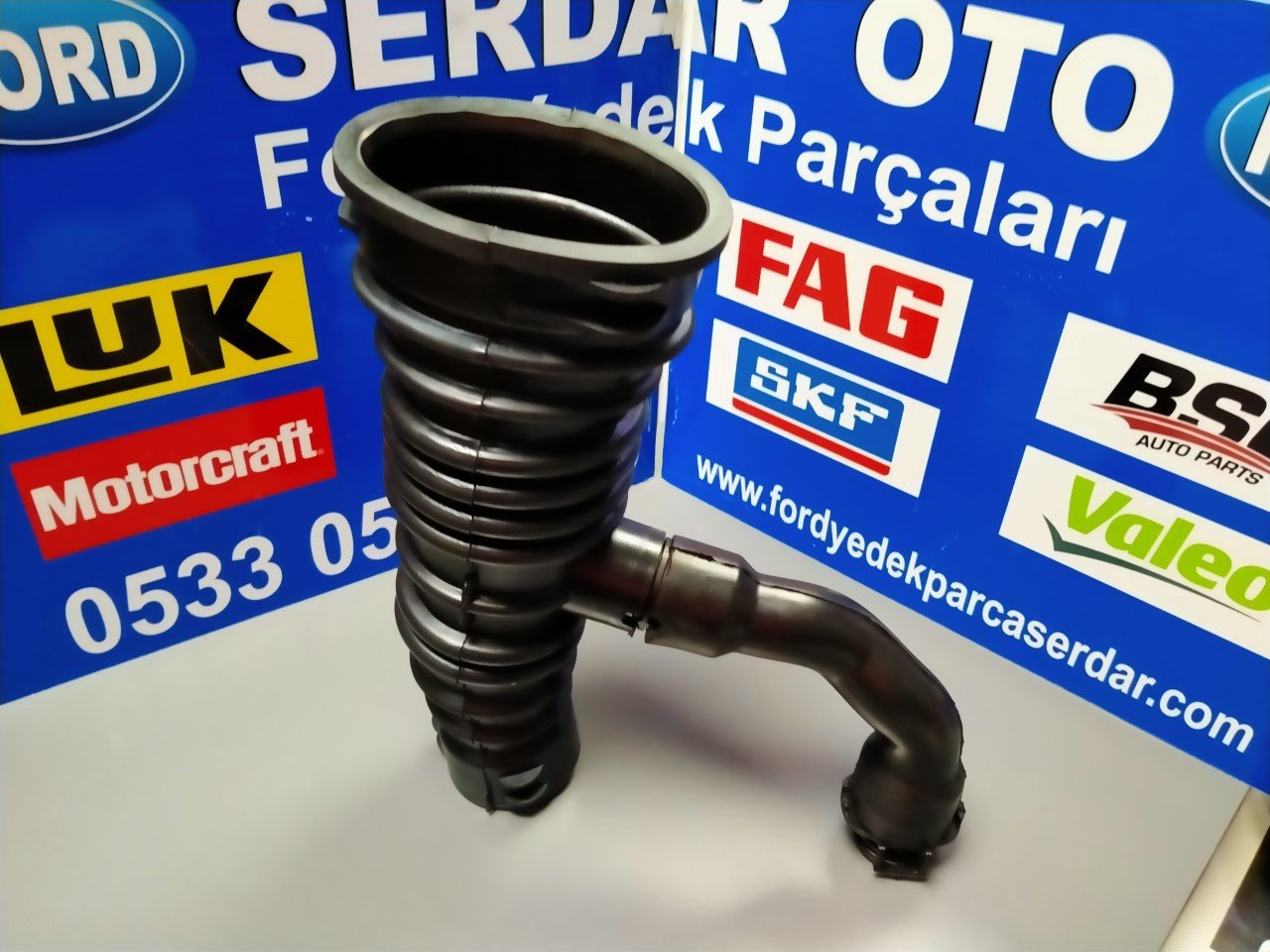 Ford Focus Hava filtre hortumu Çatal 1.6 TDCİ Focus Cmax VolvoS40 05-07 Arası 3m519a673 30720063