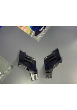 Ford Fiesta Ön Cam Izgara Köşe Plastikleri R/L Takım 2002-2008 Yıllar Arası TAKIM FİYATIDIR